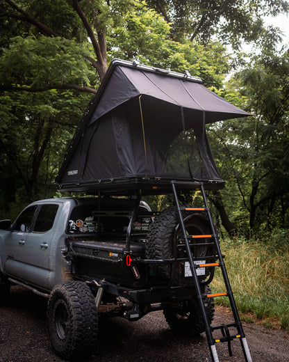 The Minimalist - Aluminum Clamshell Roof Top Tent